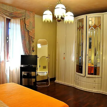 Lucia Apartment